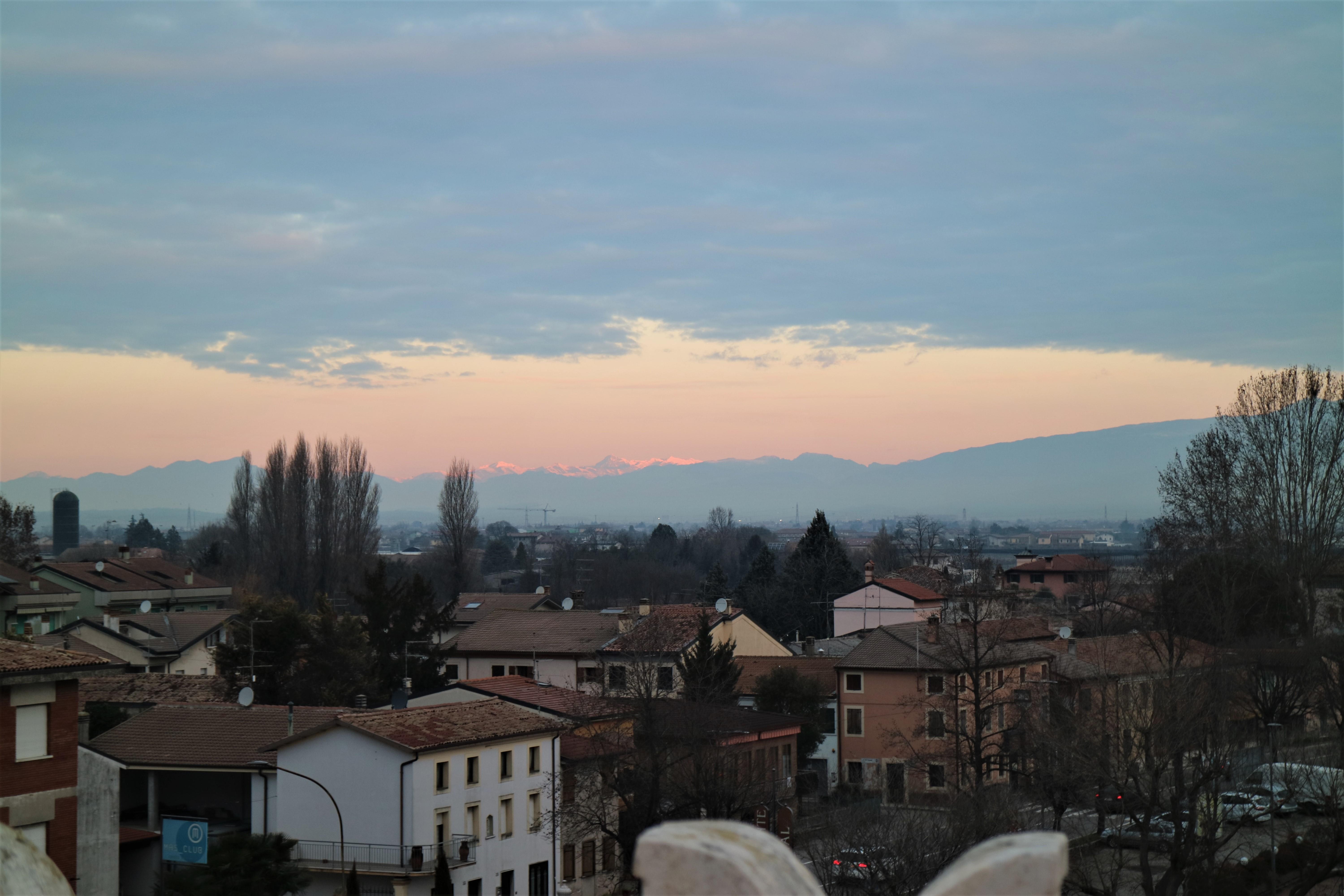 Hotel Villa Malaspina Castel d'Azzano Esterno foto
